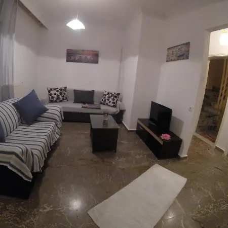 Athinon Penthouse Apartment Kavala